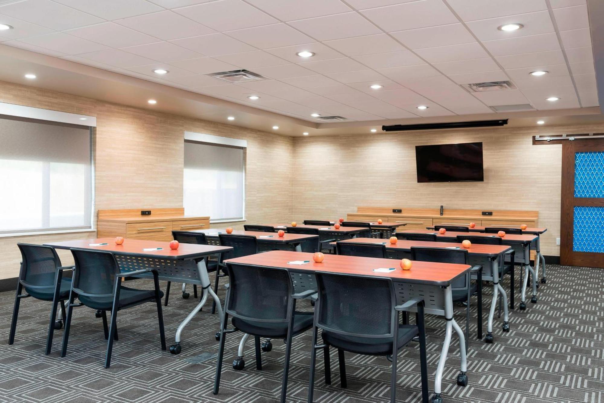 Towneplace Suites By Marriott Ontario-Mansfield Esterno foto